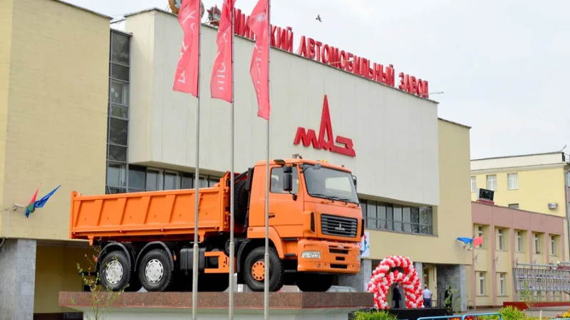 Вышел первый газомоторный автобус МАЗ