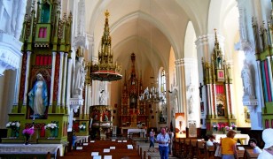 Внутреннее убранство костёл вознесения пресвятой девы Марии