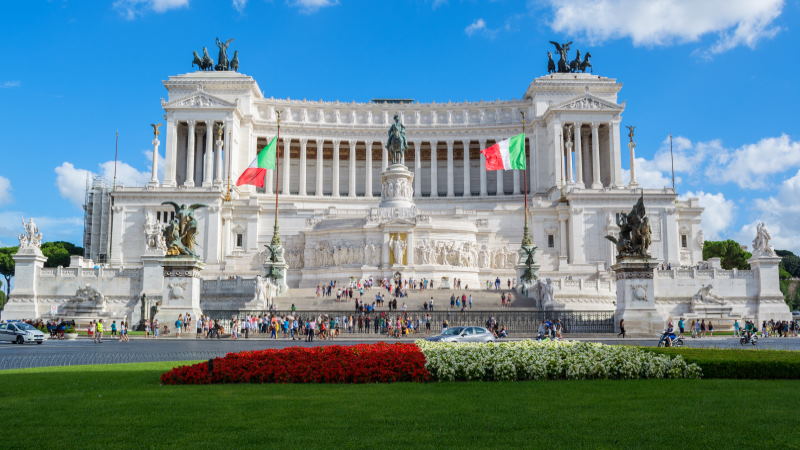 С 1 июня Италия сняла антиковидные ограничения для туристов